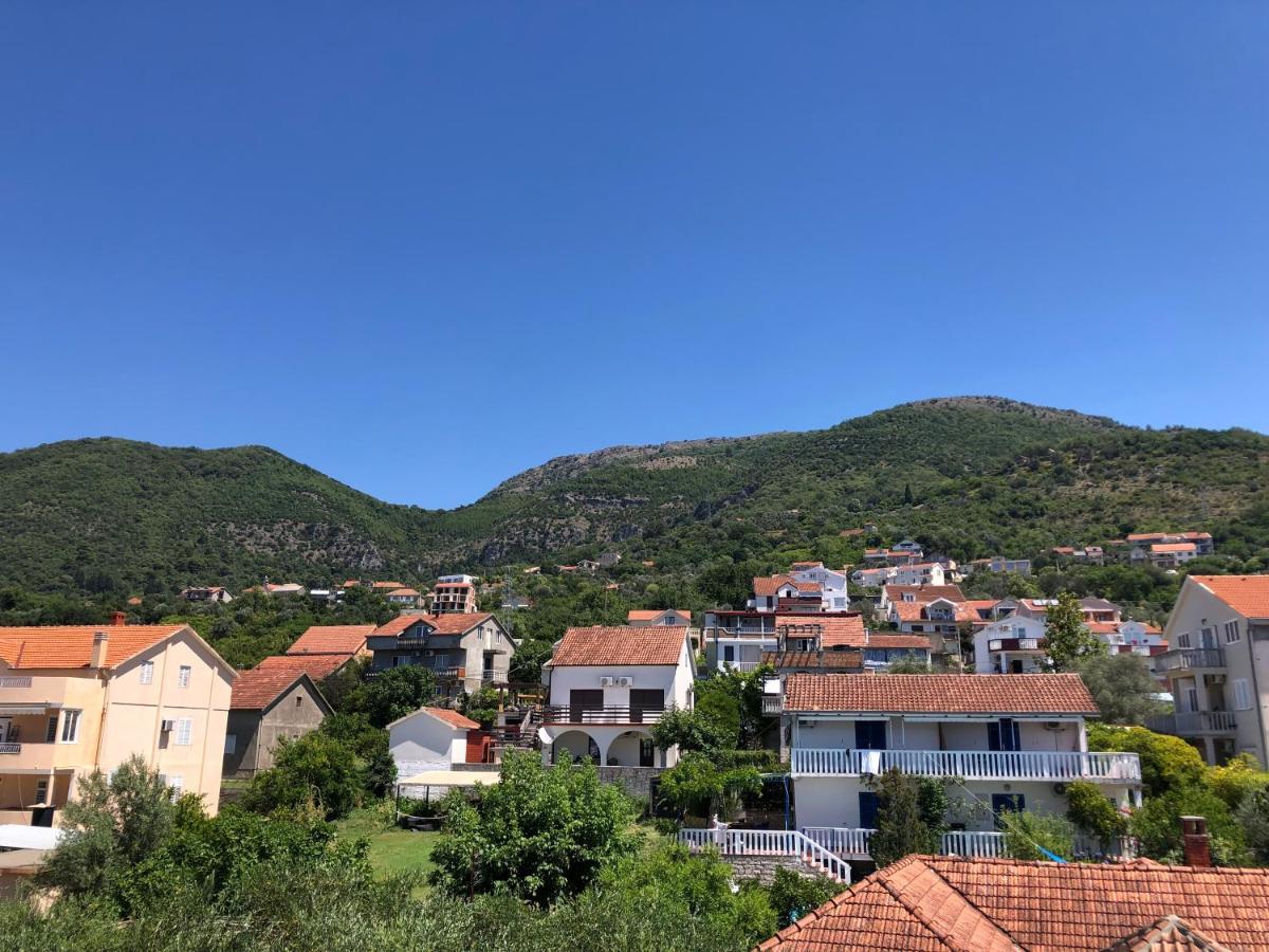 Marko Apartments 3 Tivat Exterior foto